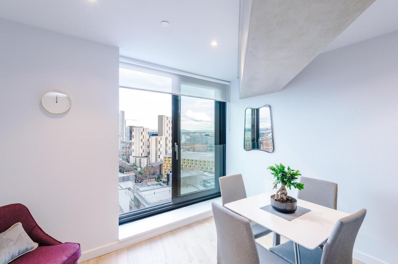 Hilltop Serviced Apartments - Deansgate Manchester Eksteriør billede