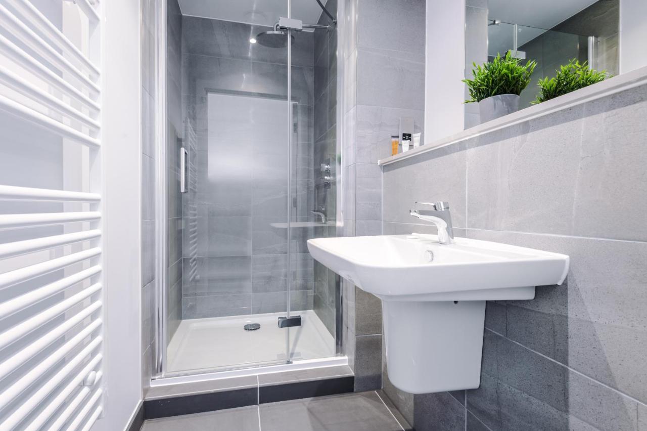 Hilltop Serviced Apartments - Deansgate Manchester Eksteriør billede