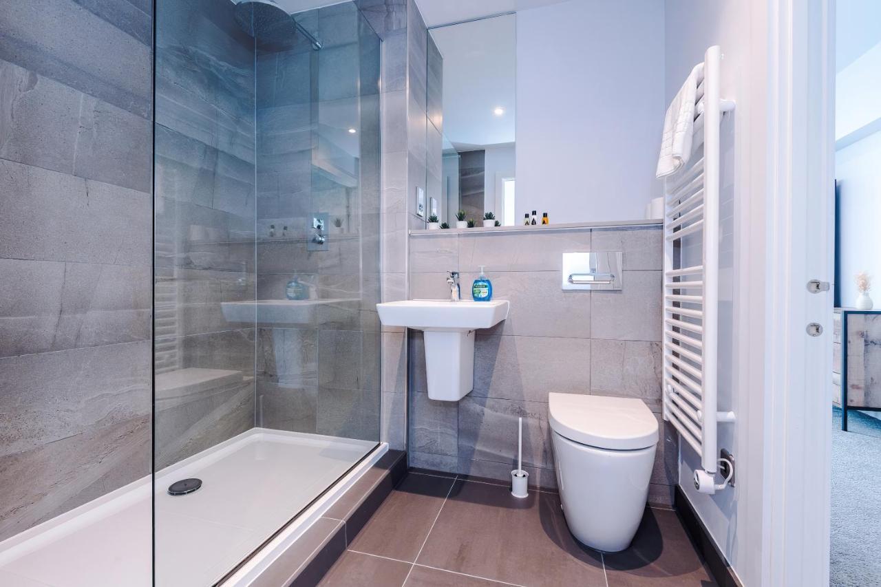 Hilltop Serviced Apartments - Deansgate Manchester Eksteriør billede