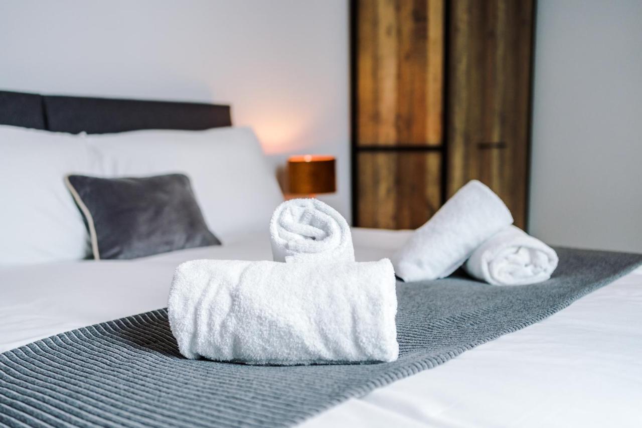 Hilltop Serviced Apartments - Deansgate Manchester Eksteriør billede